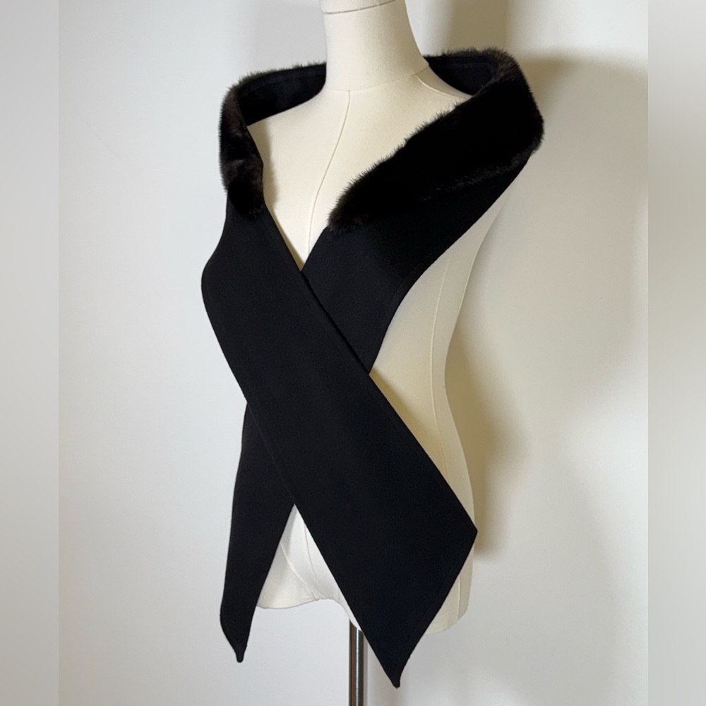 Vintage Black Fur-Trim Cashmere Scarf Elegant Luxurious Estate Sale Piece